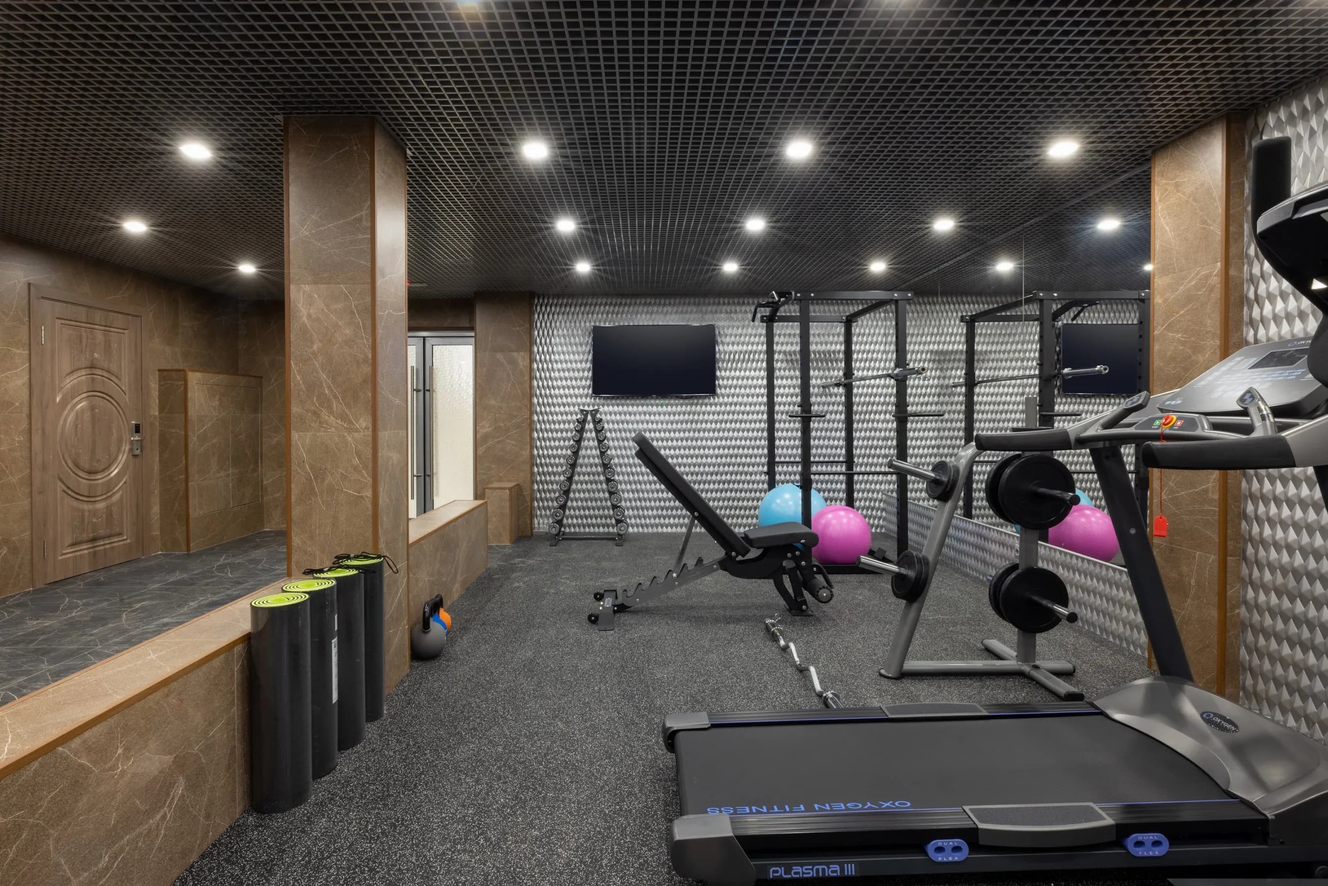 Отель Шале Stellar Hotels тренажерный зал