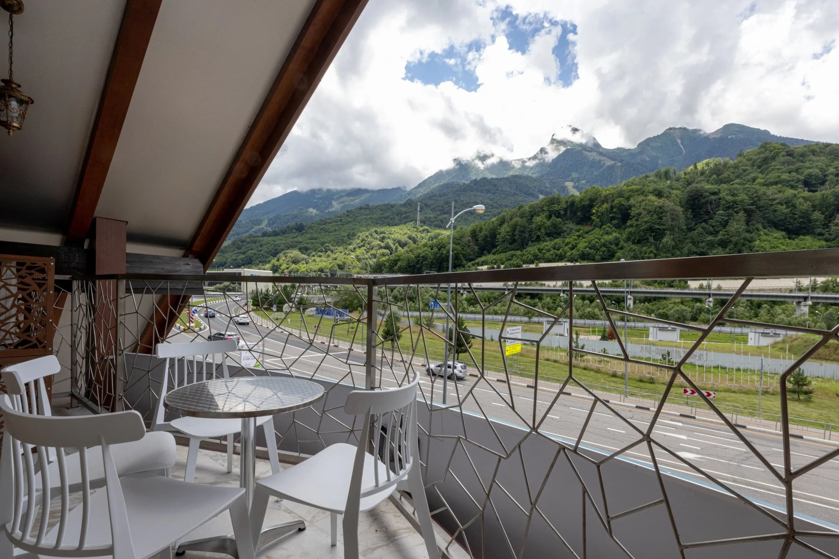 Отель Шале Stellar Hotels вид на горы